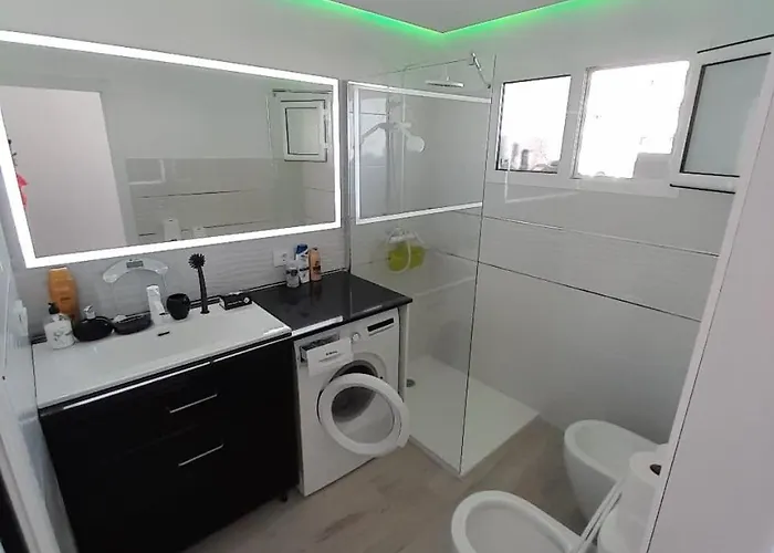 Holiday Apartment * بلايا ديل إنغلز